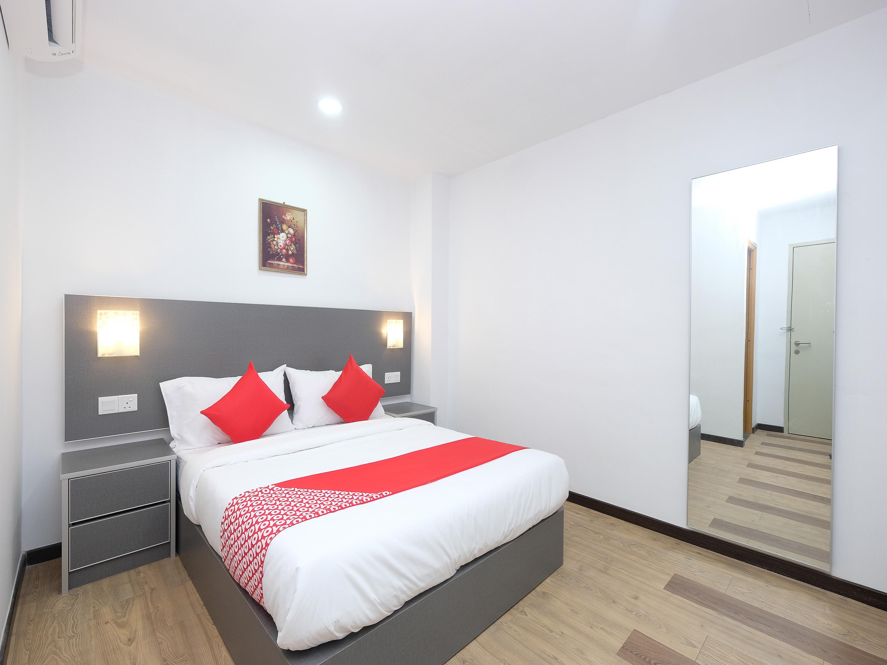 Oyo 44043 First Garden Hotel Kuantan Luaran gambar