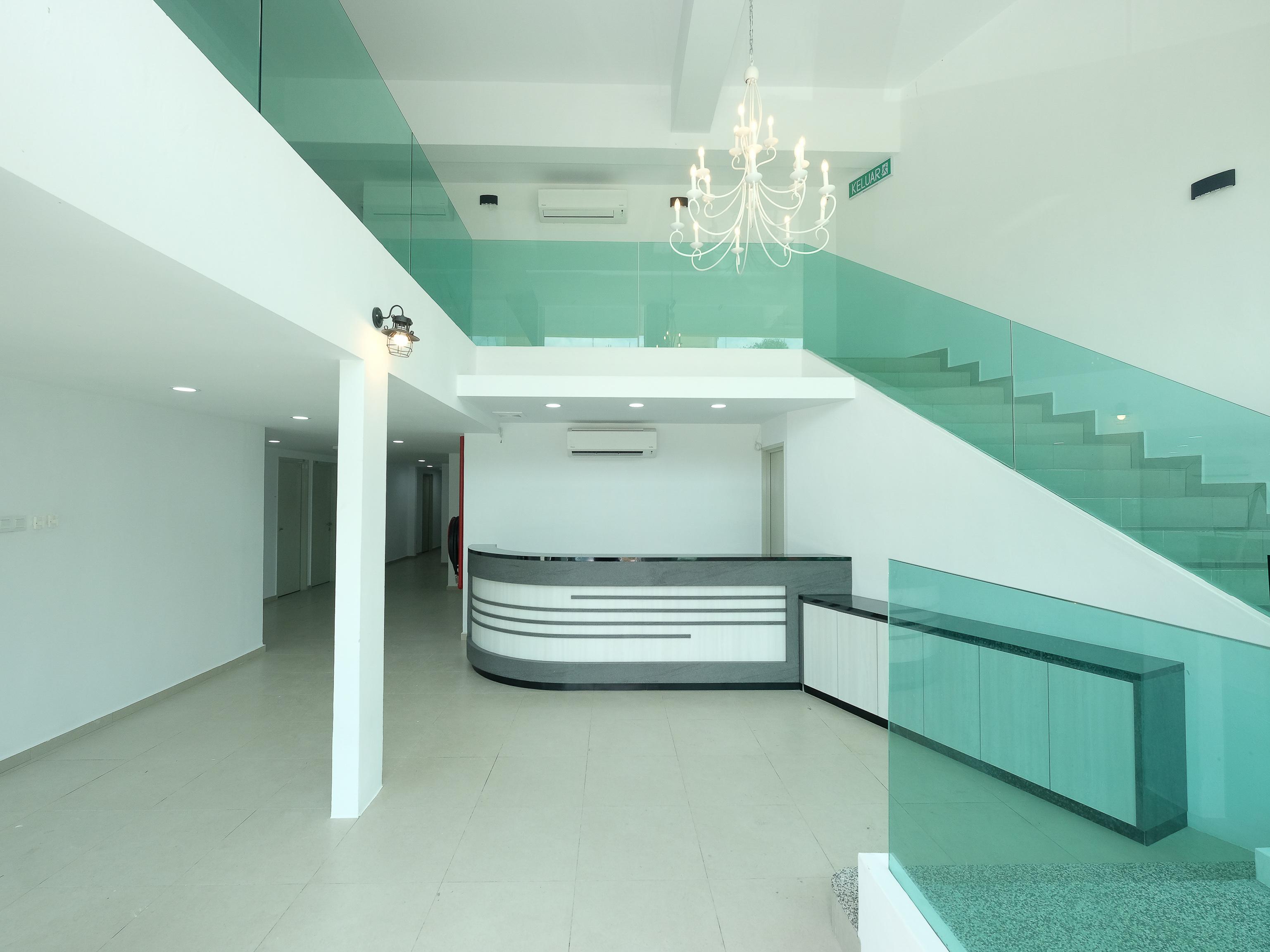 Oyo 44043 First Garden Hotel Kuantan Luaran gambar